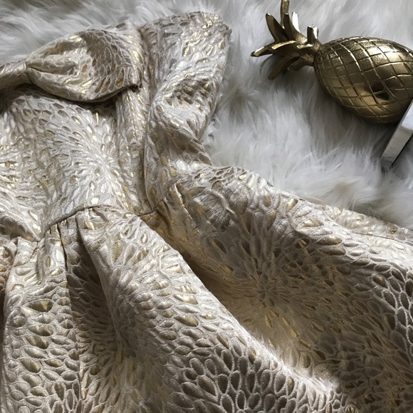 F21 Strapless Bow Cocktail Gold & Cream Dress - Picture 9 of 9